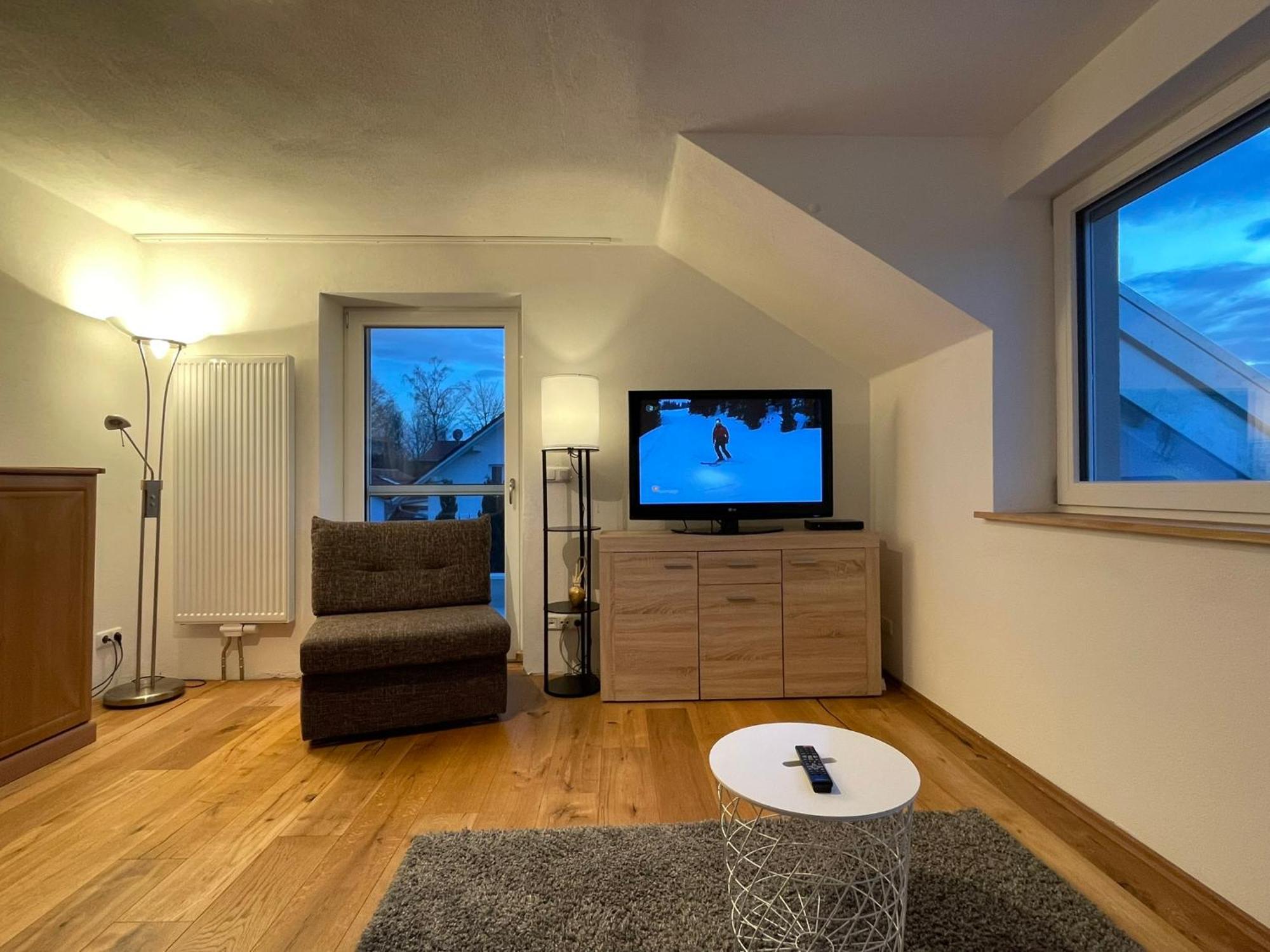 Wohnung Mit Ausblick Im Allgaeu Mit 2 Schlafzimmern Marktoberdorf Exterior foto